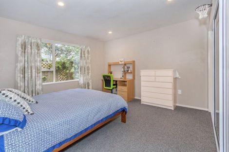 Photo of property in 3 Hamish Place, Westmorland, Christchurch, 8025