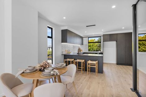 Photo of property in 2/11 Donald Place, St Albans, Christchurch, 8014