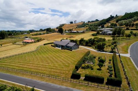 Photo of property in 11 Atkins Lane, Hamurana, Rotorua, 3097