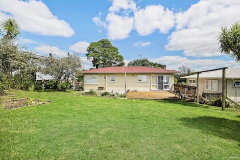 Photo of property in 19 Diana Drive, Glenfield, Auckland, 0627