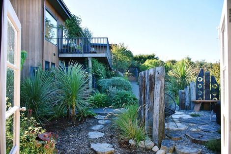Photo of property in 60b Paetawa Road, Peka Peka, Waikanae, 5391