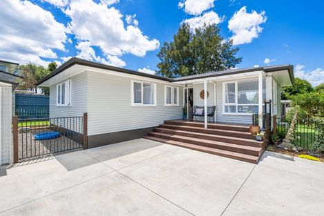 Photo of property in 90 Ranui Street, Dinsdale, Hamilton, 3204