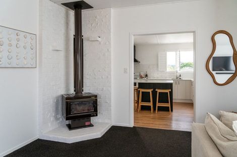 Photo of property in 218 Dickson Road, Papamoa Beach, Papamoa, 3118