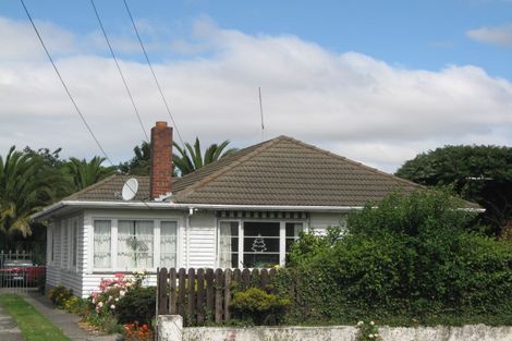Photo of property in 17 Earl Street, Hillsborough, Christchurch, 8022