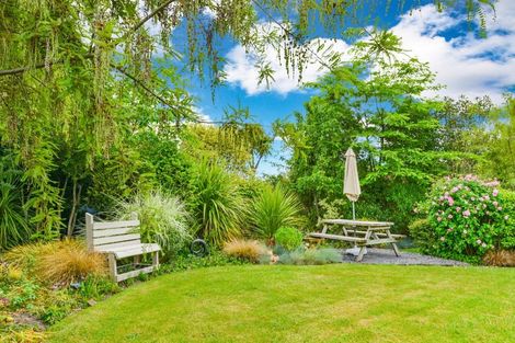 Photo of property in 52 James Cook Street, Havelock North, 4130