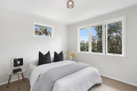 Photo of property in 12 Mayburn Road, Te Atatu Peninsula, Auckland, 0610