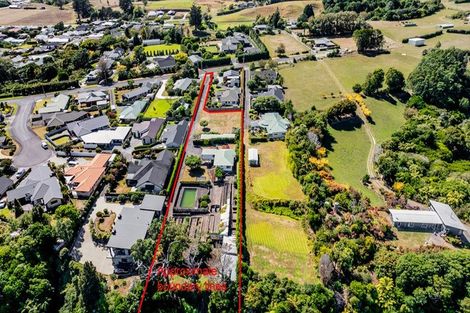 Photo of property in 100a Queens Road, Glen Avon, New Plymouth, 4312