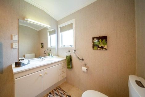 Photo of property in 18a Milmoe Street, Hawera, 4610