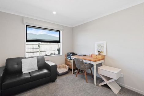 Photo of property in 13 Walter Place, Kirwee, Darfield, 7571