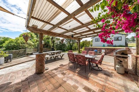 Photo of property in 21 Whitechapel Grove, Stokes Valley, Lower Hutt, 5019