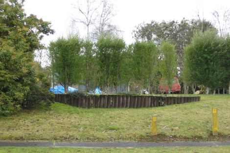 Photo of property in 10 Irwin Place, Kinloch, Taupo, 3377