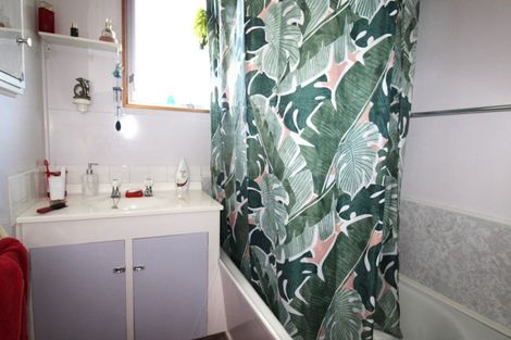 Photo of property in 2/71 Weld Street, Redwoodtown, Blenheim, 7201