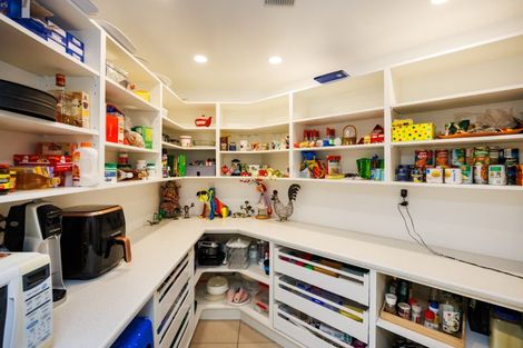 Photo of property in 753 Napier Road, Whakarongo, Palmerston North, 4470