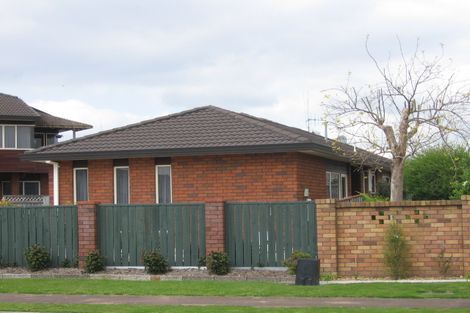 Photo of property in 14 Verbena Glen, Mount Maunganui, 3116