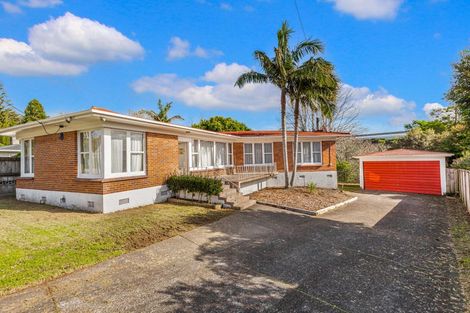 Photo of property in 52 Sylvan Crescent, Te Atatu South, Auckland, 0610