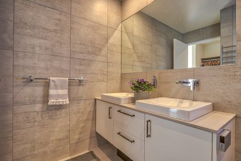 Photo of property in 6 Primary Lane, Wanaka, 9305