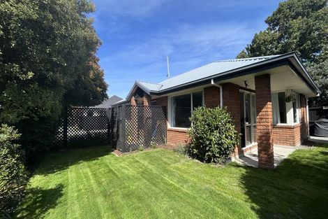 Photo of property in 2/21a Fenhall Street, Russley, Christchurch, 8042