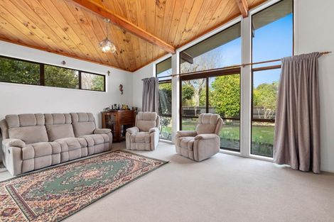 Photo of property in 22 Burton Place, Owhata, Rotorua, 3010