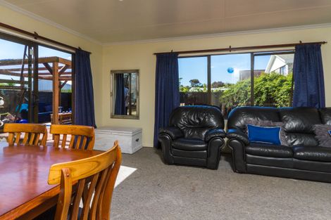 Photo of property in 2 Waimea West Road, Brightwater, 7022