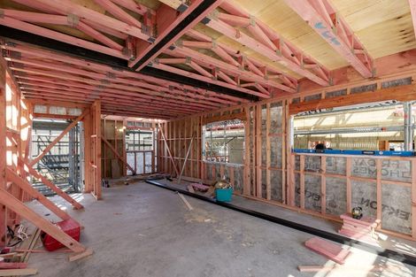 Photo of property in 2 Brentwood Street, Trentham, Upper Hutt, 5018