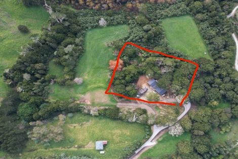 Photo of property in 581 Valley Road, Kaiwaka, 0573