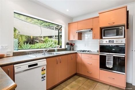Photo of property in 2/3 Albany Highway, Unsworth Heights, Auckland, 0632
