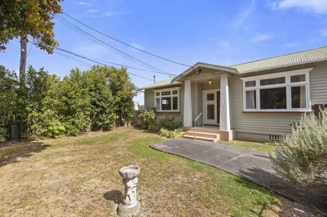 Photo of property in 51 Brook Street, Waterloo, Lower Hutt, 5011