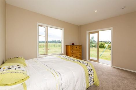 Photo of property in 52 Stonyflat Road, Loburn, Rangiora, 7472