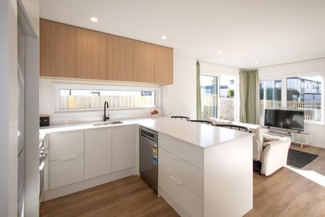 Photo of property in 1/61 Waltham Road, Sydenham, Christchurch, 8023