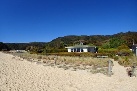 Photo of property in 4 Lagoon Street, Torrent Bay, Takaka, 7183