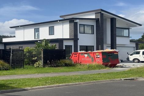 Photo of property in 27 Raymond Grace Avenue, Huapai, Kumeu, 0810
