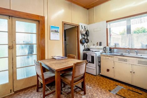 Photo of property in 13 Daniel Street, Martinborough, 5711