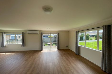 Photo of property in 53 Robin Brooke Drive, Flat Bush, Auckland, 2019