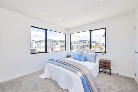 Photo of property in 30 Kearns Drive, Hobsonville, Auckland, 0616
