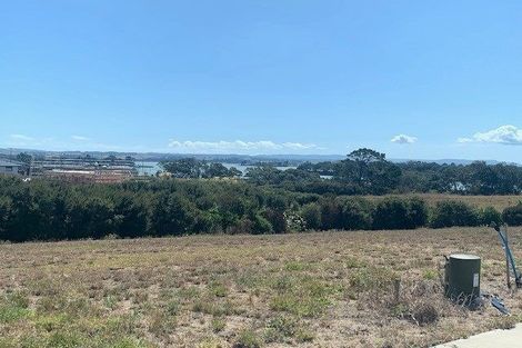 Photo of property in 10 Wheriko Avenue, Glenbrook, 2681