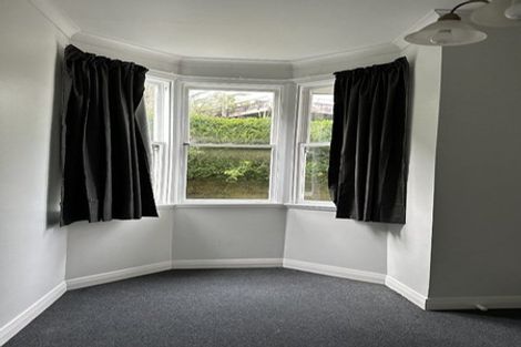 Photo of property in 3/133 Kelburn Parade, Kelburn, Wellington, 6012