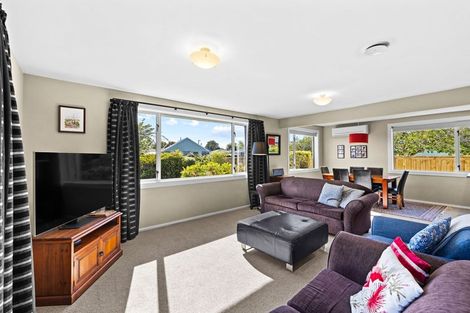 Photo of property in 39 Martbern Crescent, Bishopdale, Christchurch, 8053