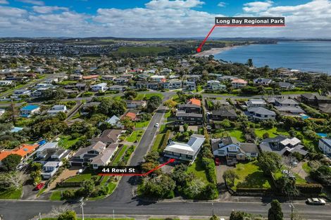 Photo of property in 44 Rewi Street, Torbay, Auckland, 0630