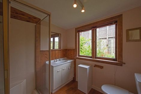 Photo of property in 29 Ocean Road, Surfdale, Waiheke Island, 1081