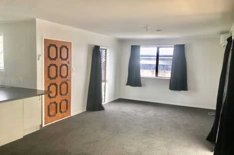 Photo of property in 6 Waterview Road, Favona, Auckland, 2024