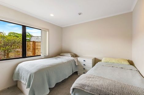 Photo of property in Caversham Park, 2/18 Caversham Road, Westmere, Whanganui, 4501