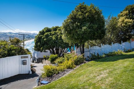 Photo of property in 104 Cliffs Road, Saint Clair, Dunedin, 9012