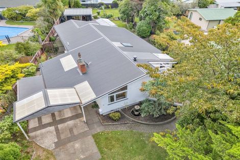 Photo of property in 42 Church Road, Taradale, Napier, 4112