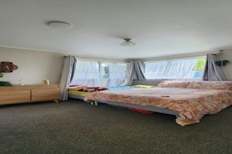 Photo of property in 10 Nandana Drive, Glen Eden, Auckland, 0602