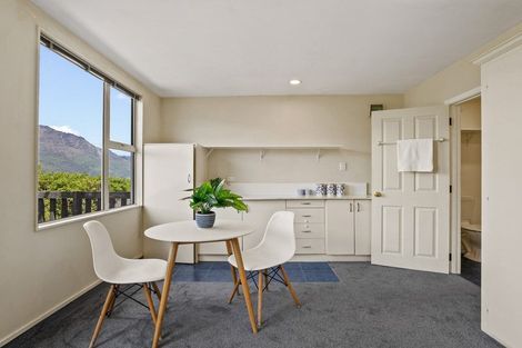 Photo of property in 3a Strawberry Lane, Fernhill, Queenstown, 9300