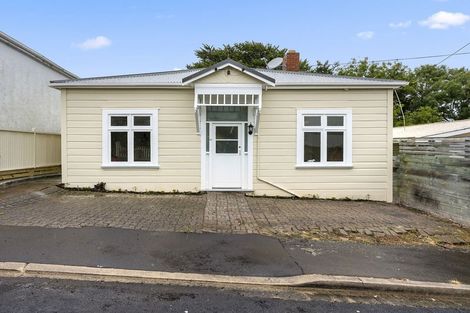 Photo of property in 23 Peel Street, Mornington, Dunedin, 9011
