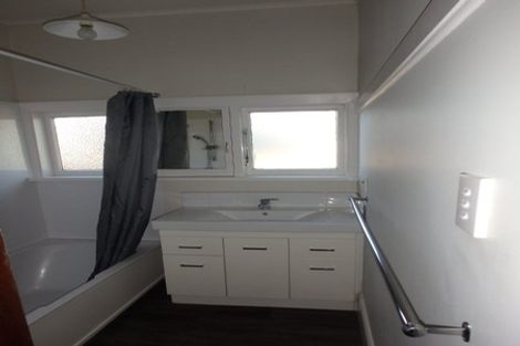 Photo of property in 115 Randolph Street, Woolston, Christchurch, 8062