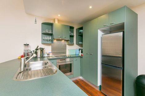 Photo of property in 8/17 Adelaide Road, Mount Cook, Wellington, 6021