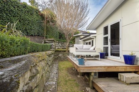 Photo of property in 1 Mcdonnell Road, Arrowtown, 9302