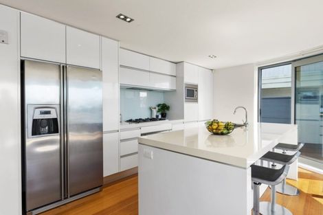 Photo of property in 11 Inga Road, Milford, Auckland, 0620